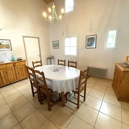Holiday home Proche Foret Et A - Fr-1-22-381